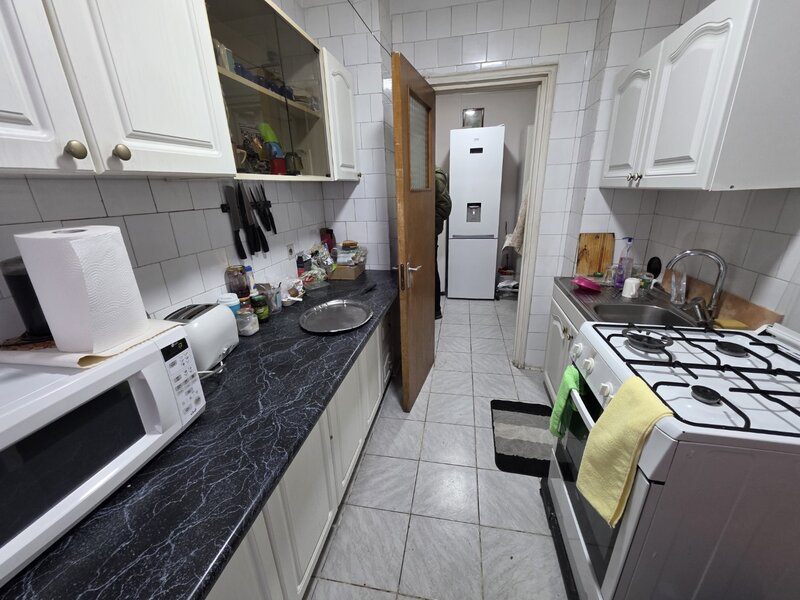 Iuliu Maniu, piata Veteranilor, 5 minute metrou, stradal, vedere fata,